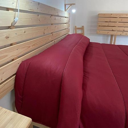 I Tre Schen Hotel Calasetta Eksteriør billede